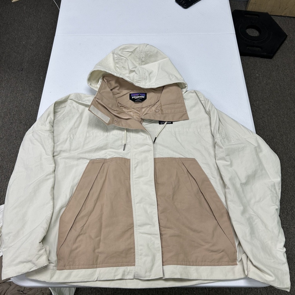 Patagonia NetPlus Shell Jacket Womens Large Cream Tan Hooded Full Zip Shell